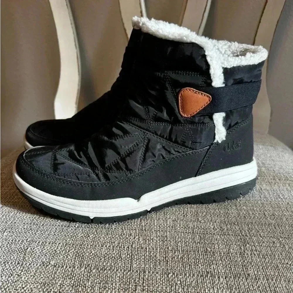 Ryka Women’s Aubonne Gore Ankle Boot Size 8
